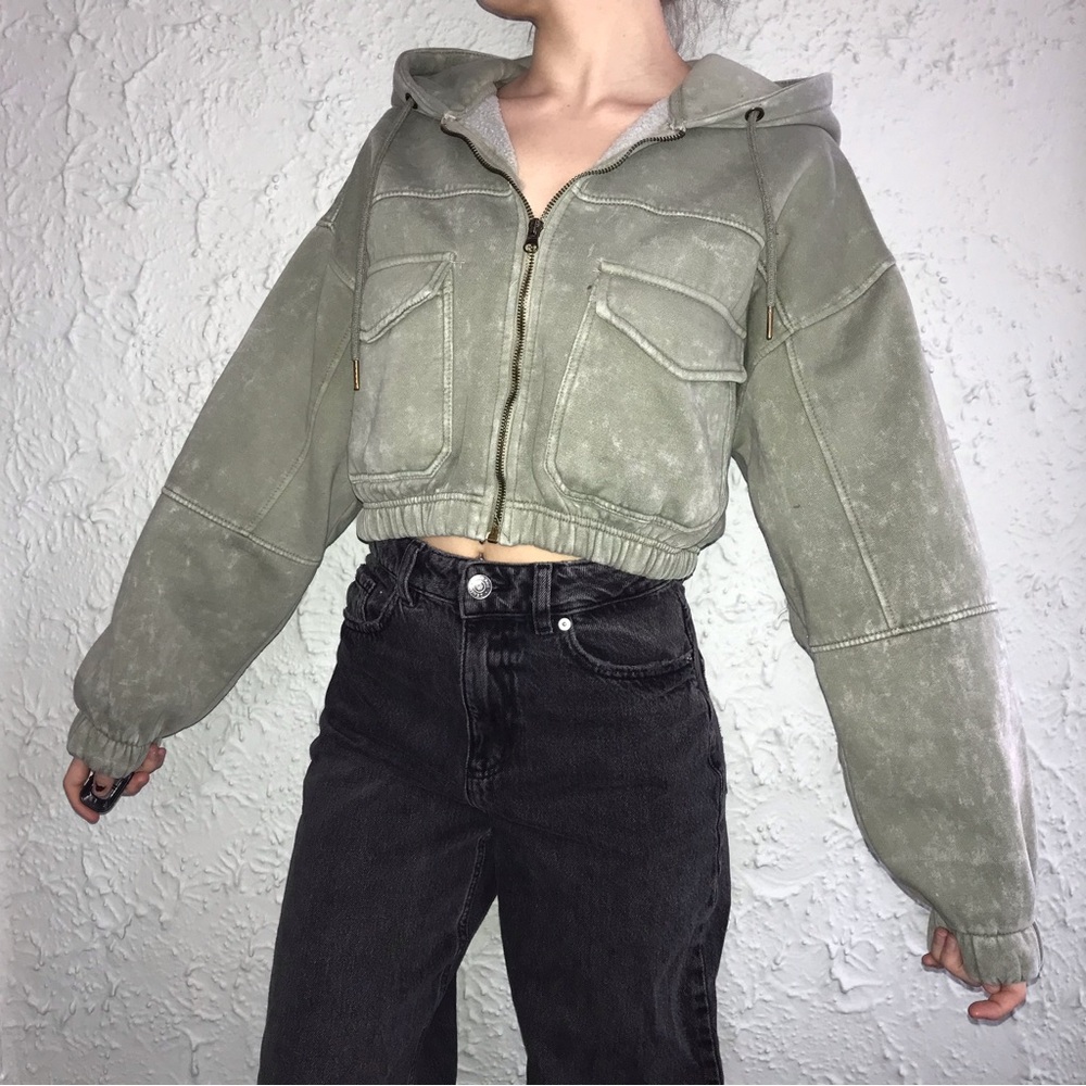 STOOSH Sage Green Cropped Long Sleeve Zip Up Hoodie Jacket